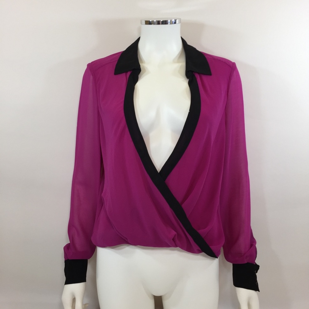 bebe Twist Front Top S